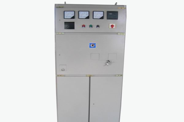 西湖控制箱-3683聊聊多回路控制箱技术参数